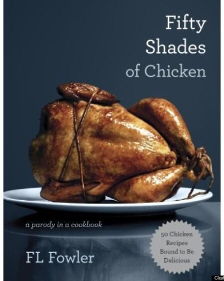 o-50-SHADES-OF-CHICKEN-parodia 50 tons de cinza